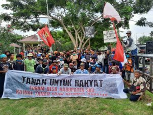 Datangi Kantor BPKH Wilayah XVI Palu, Ribuan Masyarakat Sigi Gelar Unjuk Rasa