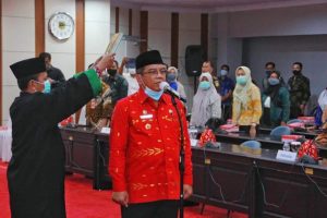 Gubernur Sulteng Ambilan Sumpah Mulyono Penjabat Sekretaris Daerah Provinsi Sulteng