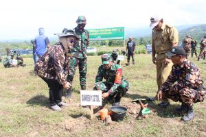 Korem 132 Tadulako Laksanakan Penghijauan Di Desa Pombewe