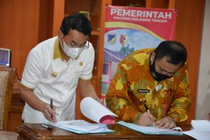 Di Awali Dengan Penandatanganan Naskah Hibah, Pemprov Serahkan 72 Huntap Ke Pemkab Sigi
