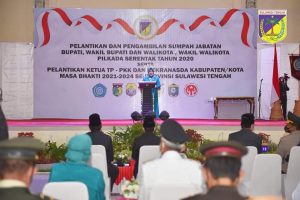 Ketua PKK Sulteng Lantik Lima Ketua TP PKK.