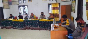 Kapolsek Dolo Sosialisasikan Pembentukan Desa Tangguh Covid di Desa Kaleke
