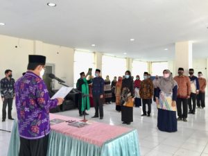 Rektor Prof. Dr. Sagaf S. Pettalongi, Minta Dosen Muda IAIN Rutin Menulis Di Jurnal