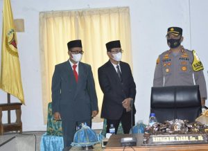 Pimpin Personel Pengamanan Polres Sigi, Kapolres AKBP. Yoga Hadiri Rapat Paripurna Bupati Terpilih