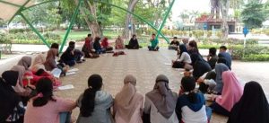 Gubernur Nyentrik Di Palu, Sulawesi Tengah