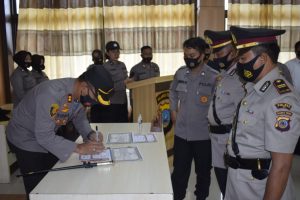 Pimpin Sertijab, Kapolres Sigi Lantik Abdul Azis Kapolsek Marawola