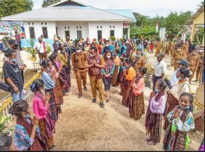 Di Lomba Desa, Bupati Delis Pastikan 3 Jalan Desa di Lembo Raya Akan Mulus