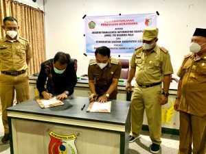 Tingkatkan Kapasitas SDM, Bupati Sigi Tandatangani Kerjasama Dengan Pihak AMIK Tri Dharma Palu