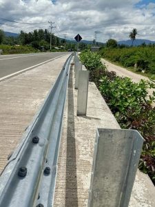 Baru Beberapa Bulan Dibangun Serta Tak Didukung Lampu Penerangan Jalan, Jembatan Pombewe Dirusaki