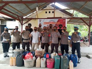 Polsek Dolo Sita 175 Liter Cap Tikus dan 75 Liter Saguer