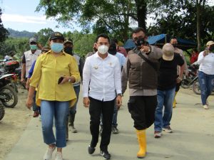 Tinjau Langsung Lokasi Banjir dan Jembatan Putus di Palolo