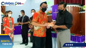 Perayaan Jumat Agung, Bupati Morut Berikan Insentif Pada Pendeta