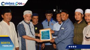 Panitia Muktamar XI Serahkan Desain Logo ke Ketum PB Alkhairaat