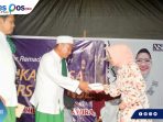Buka Puasa Bersama Masyarakat Pombewe, Nilam Sari Lawira Serahkan 1 Unit Mobil Ambulance